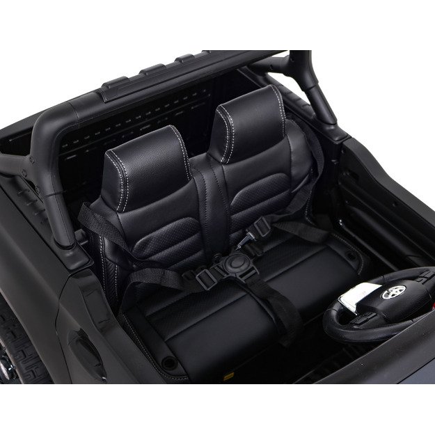Dvivietis elektromobilis vaikams Toyota Hilux, juodas