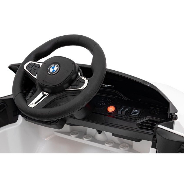 Vaikiškas vienvietis elektromobilis BMW M4, baltas