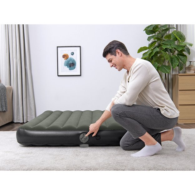Dvivietis pripučiamas čiužinys  su įmontuotu "Tritech" oro siurbliu 203x152x25cm, Bestway