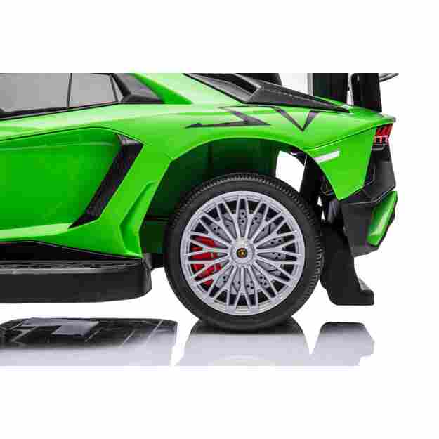 Paspiriama mašinėlė - stumdukas Lamborghini Aventador SV  vaikams, žalia