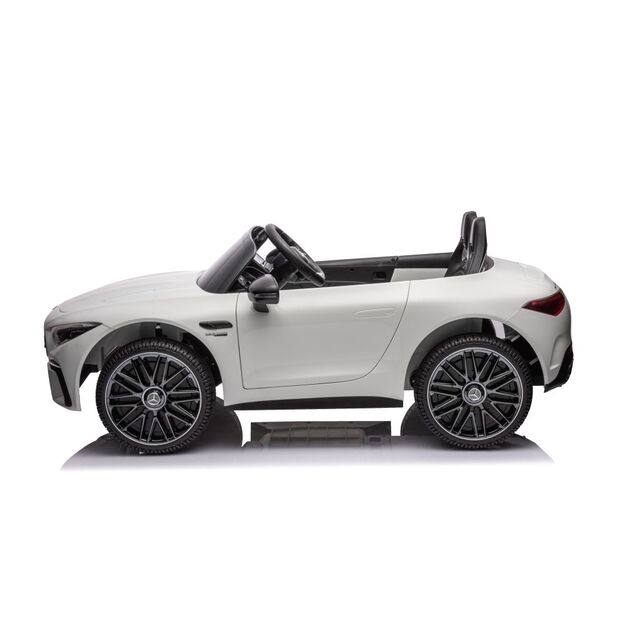 Dvivietis elektromobilis vaikams Mercedes AMG SL63, baltas