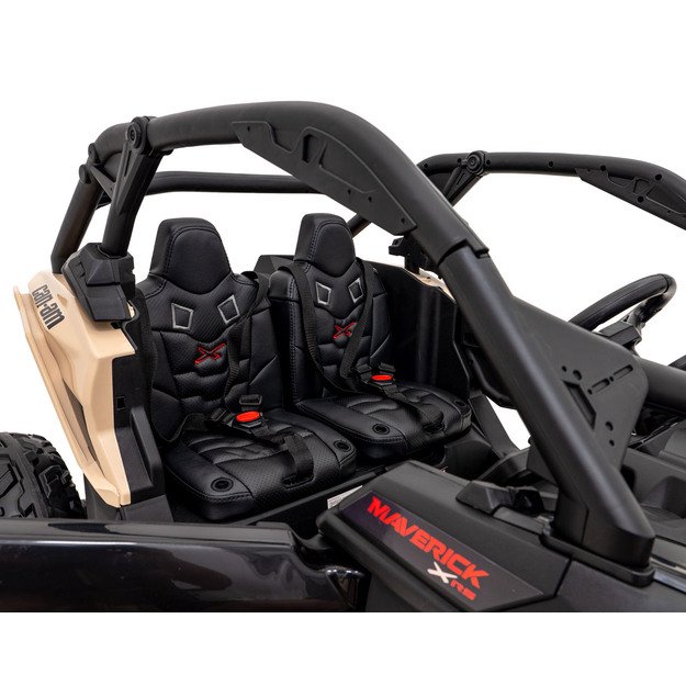Dvivietis bagis Can-am Maverick Turbo RR STRONG, juodas
