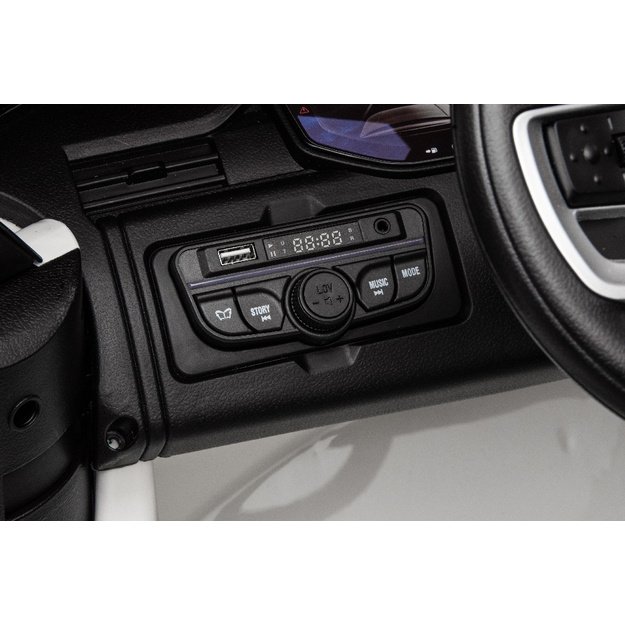 Dvivietis elektromobilis džipas Range Rover DK-RR998, baltas