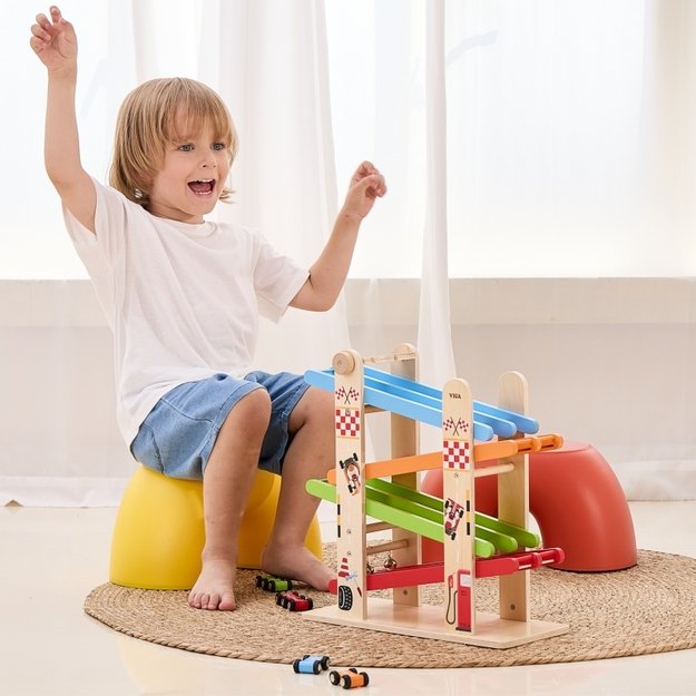 Medinė dviguba lenktynių trasa automobiliams, VIGA 7