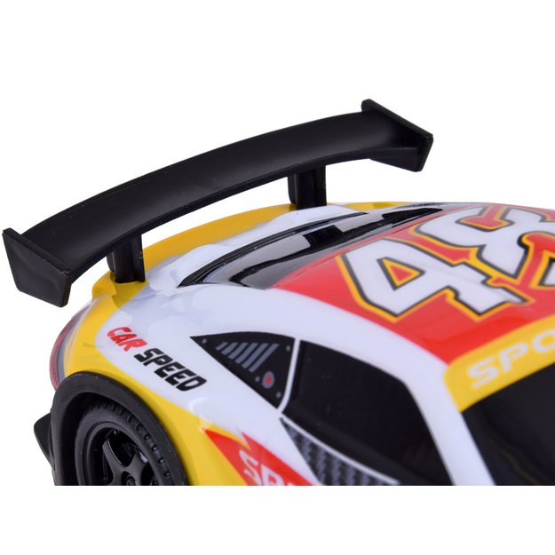 Nuotoliniu būdu valdomas sportinis „Drift Super Race“ automobilis, raudonas