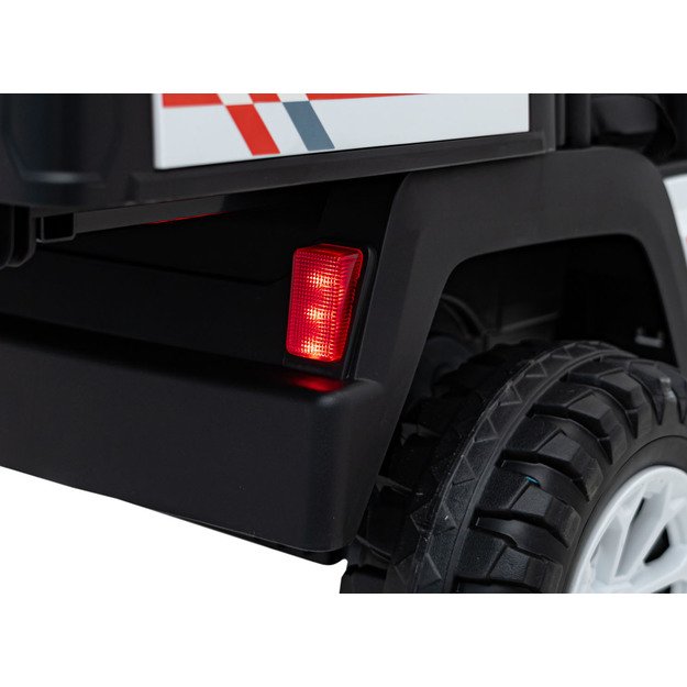 Dvivietis elektrinis visureigis vaikams Champion Pick-Up, baltas