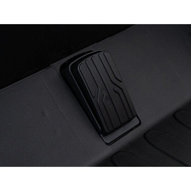 Dvivietis elektrinis visureigis vaikams Champion Pick-Up, baltas