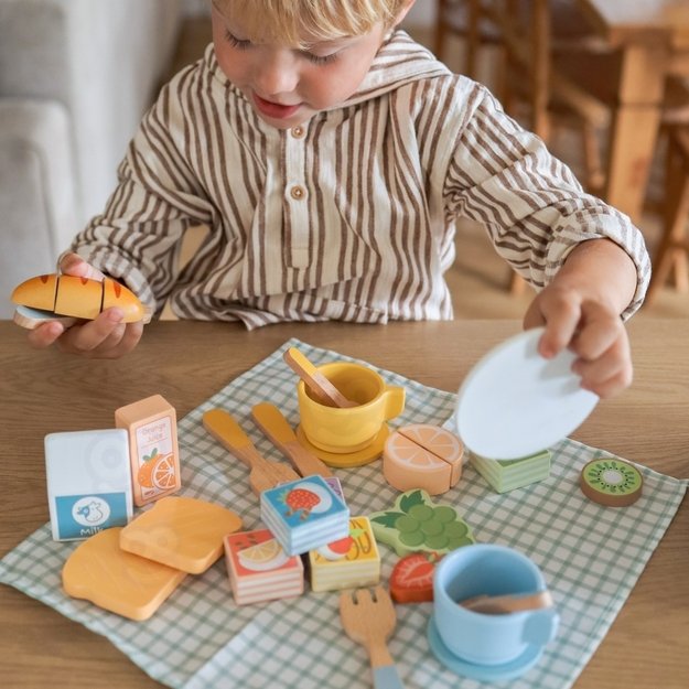 Medinis pikniko rinkinys vaikams su pjaustomais vaisiai, TOOKY TOY 5