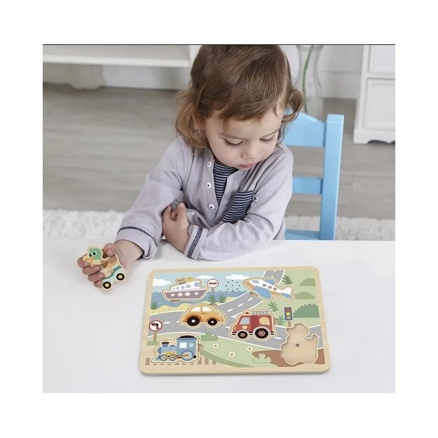 Medinė interaktyvi dėlionė vaikams “Automobiliai”, TOOKY TOY 1