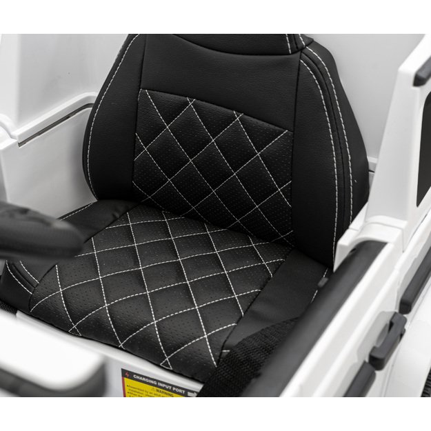 Vienvietis elektrinis džipas vaikams Mercedes AMG G63, baltas