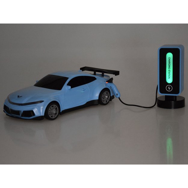 Nuotoliniu būdu valdomas lenktyninis automobilis su šviesos ir garso efektais, mėlynas
