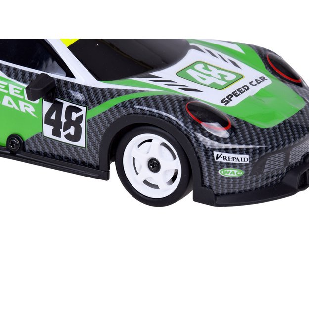 Nuotoliniu būdu valdomas sportinis „Drift Super Race“ automobilis, žalias