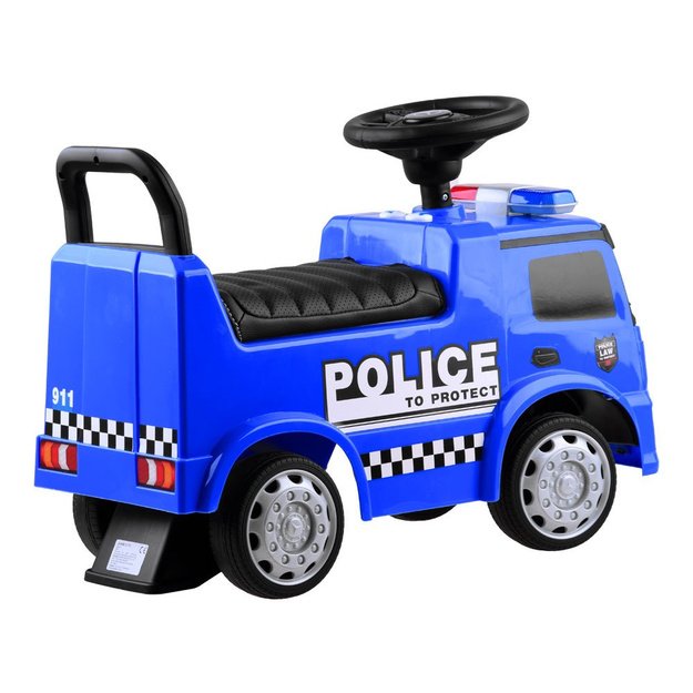Paspiriamas policijos automobilis, mėlynas