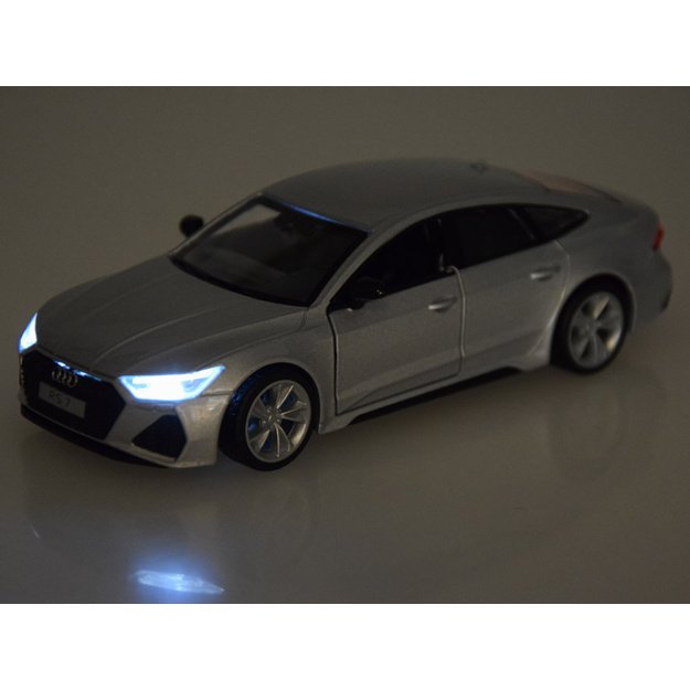 Metalinis Audi RS 7 Sportback automobilis su garso ir šviesos efektais