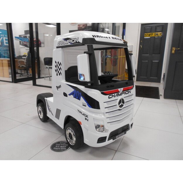 Vaikiškas elektromobilis sunkvežimis Mercedes Actros baltas 1