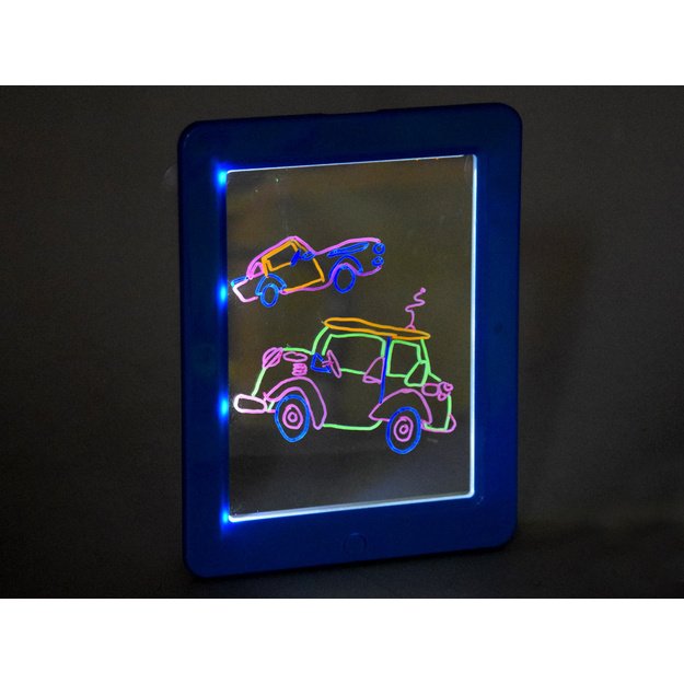 Apšviesta lenta su 3D akiniais ir rašikliais
