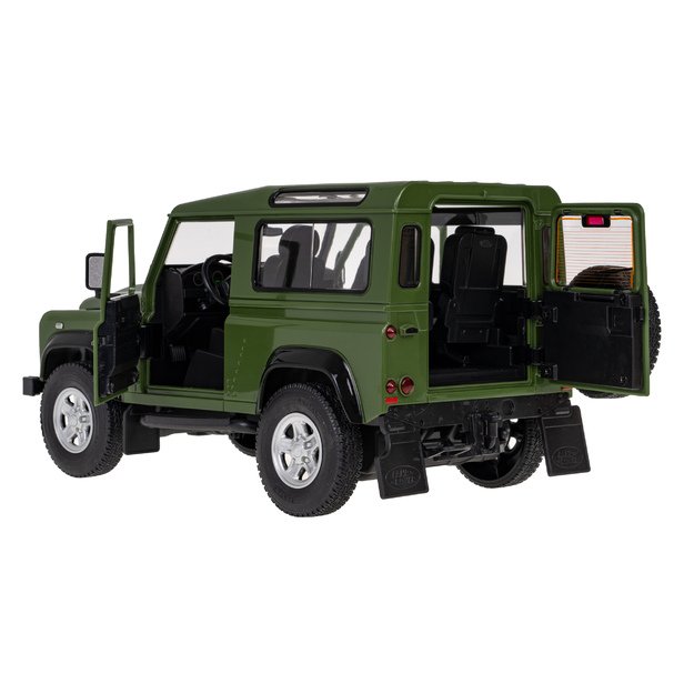 Nuotoliniu būdu valdomas Land Rover Defender automobilis, žalias