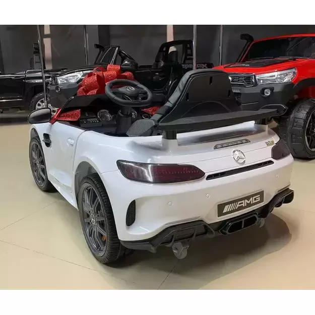 Vienvietis elektromobilis vaikams Mercedes AMG GT R, baltas