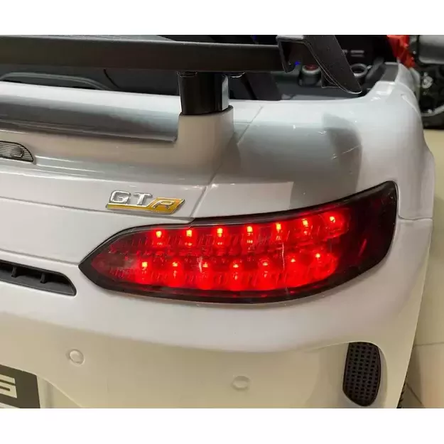 Vienvietis elektromobilis vaikams Mercedes AMG GT R, baltas