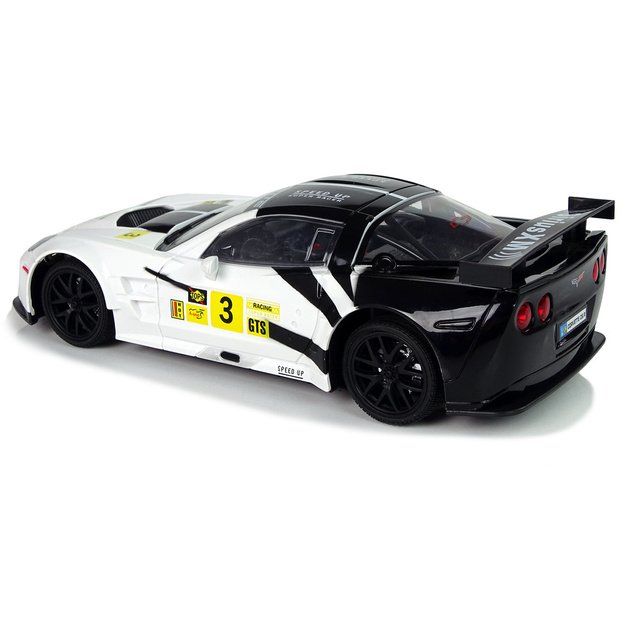 Radijo bangomis valdomas sportinis automobilis Corvette C6.R 1:18 baltas
