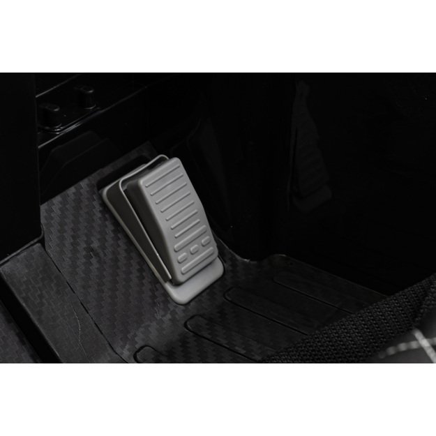 Vienvietis elektrinis džipas vaikams Mercedes AMG G63, juodas