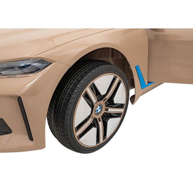 Vienvietis elektromobilis BMW I4, auksinis