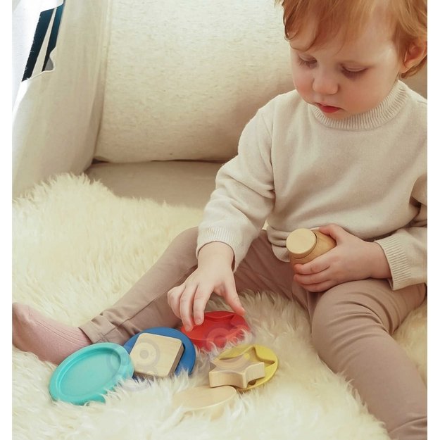 Medinė meškiuko formos dėlionė Tooky Toy