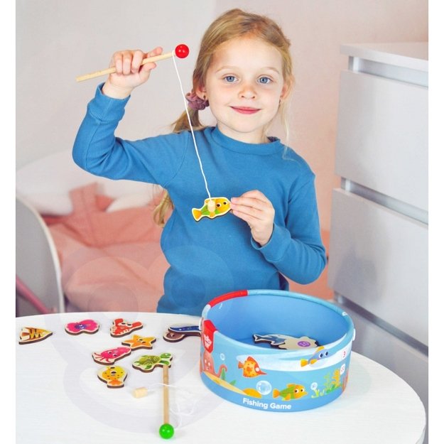 Medinis magnetinis žaidimas - Pagauk žuvytę - Tooky Toy 10