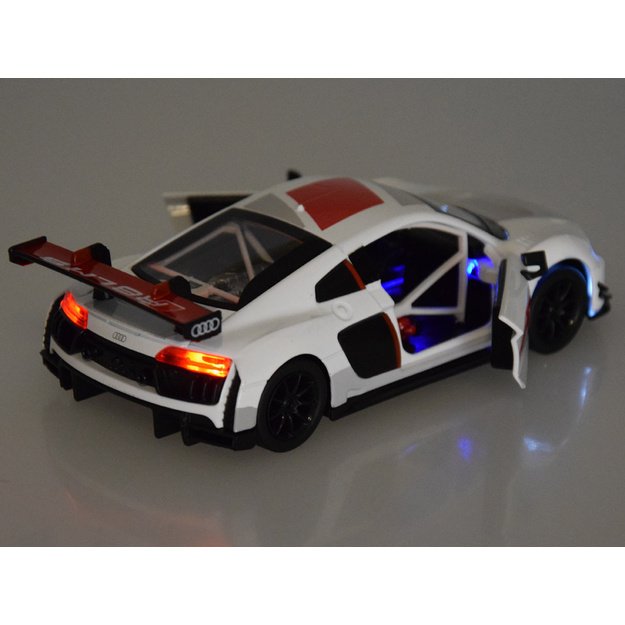 Metalinis sportinis Audi R8 LMS automobilis su garso ir šviesos efektai