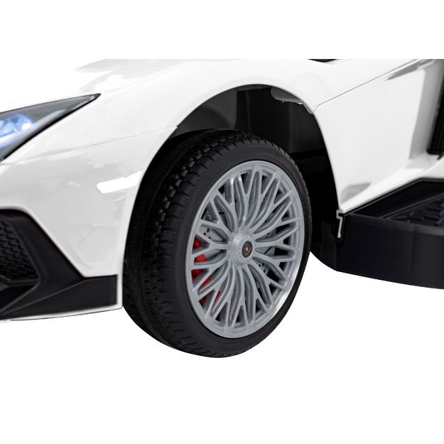 Paspiriama mašinėlė - stumdukas Lamborghini Aventador SV  vaikams, balta