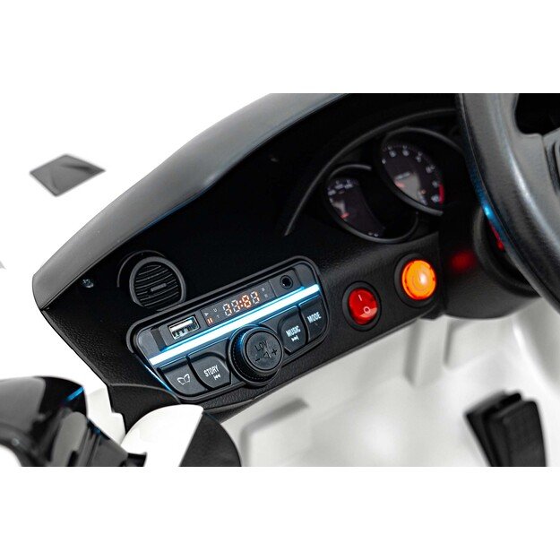 Vienvietis elektromobilis Porsche 718 Spyder RS, baltas