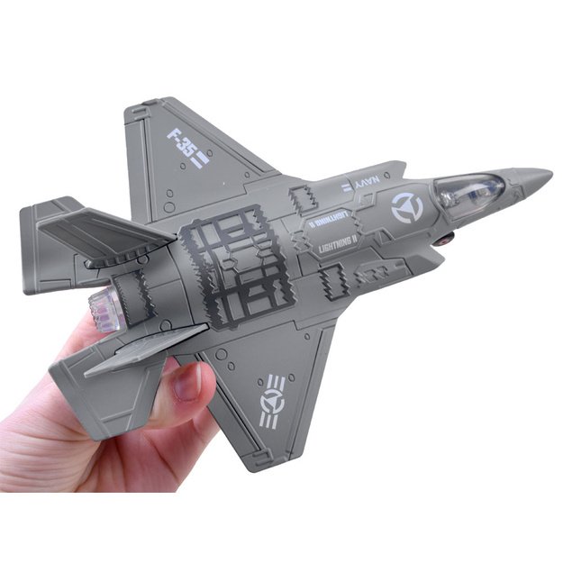Metalinis karinis naikintuvas F-25, pilkas