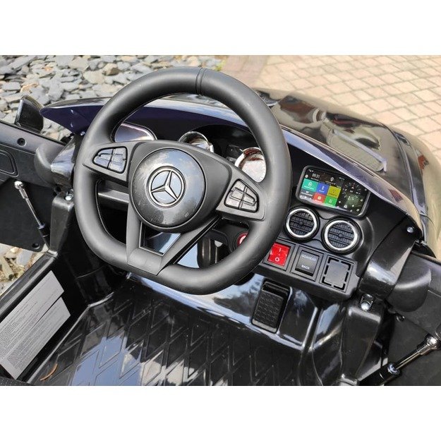 Vienvietis elektromobilis vaikams Mercedes AMG GT R, baltas 14