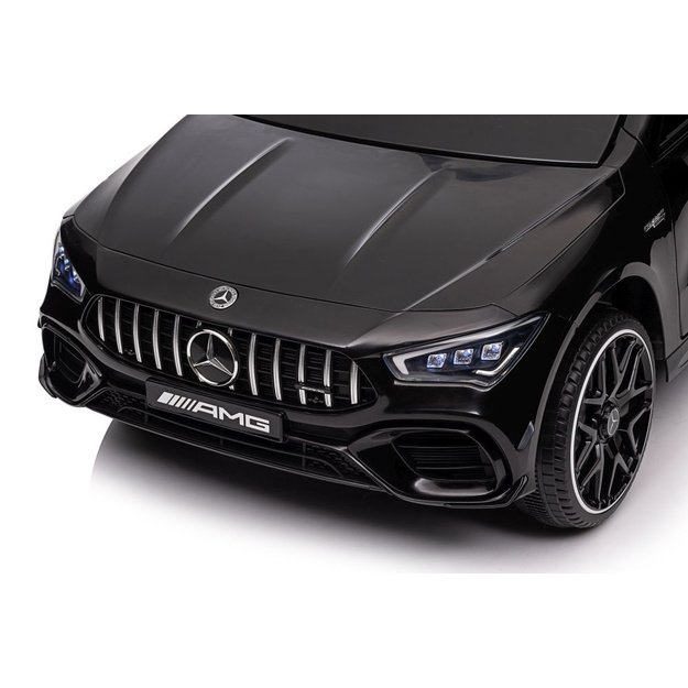 Vienvietis elektromobilis  vaikams  Mercedes CLA 45s AMG 4x4, juodas lakuotas