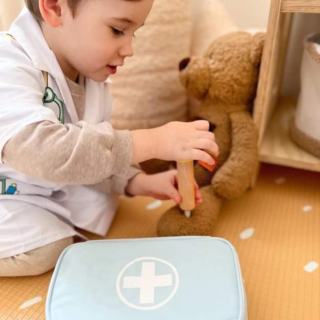 Medinis daktaro rinkinys vaikams dėkle, TOOKY TOY