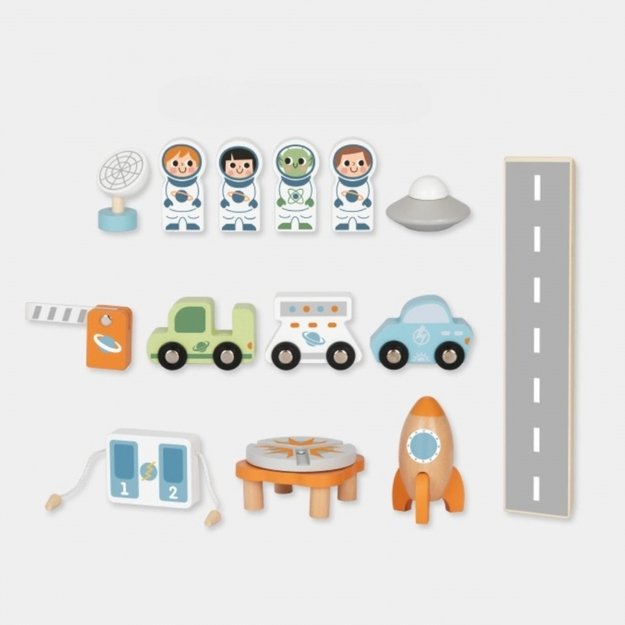 Medinė kosminė stotis su automobilių stovėjimo aikštele, TOOKY TOY 10