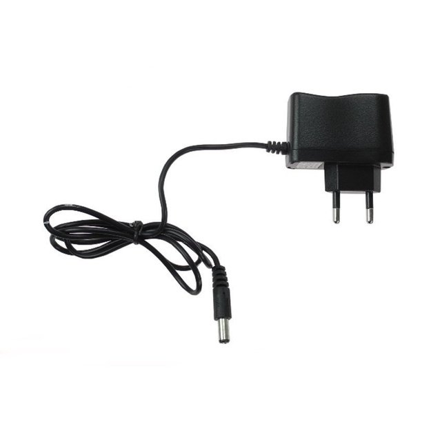 Elektrinis pianinas su mikrofonu bei stovu
