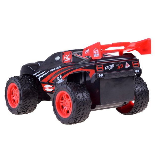 Nuotoliniu būdu valdomas Cross Country automobilis