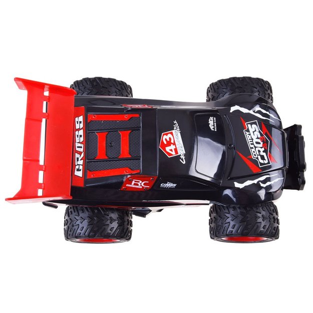 Nuotoliniu būdu valdomas Cross Country automobilis