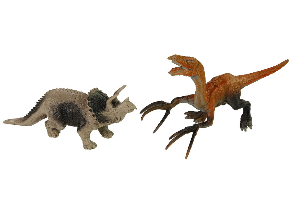 Sunkvežimis su įrankiais ir dinozaurai