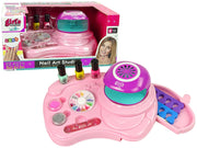 Blizgantis manikiūro rinkinys su lempa