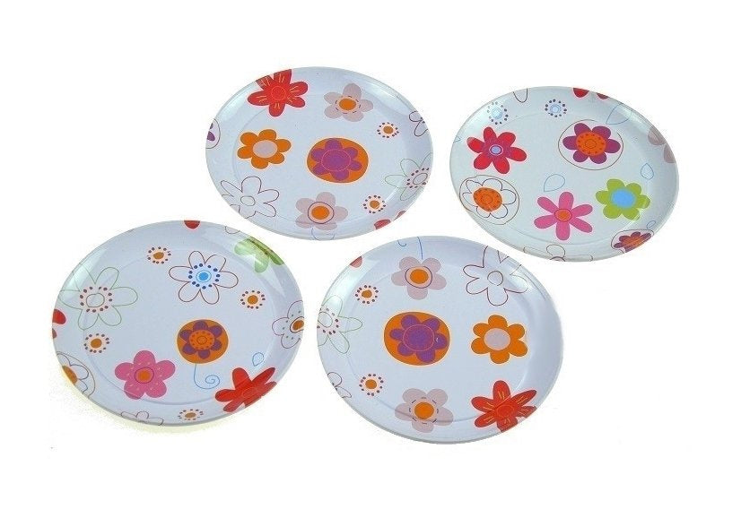 Gražus metalinis arbatos servizas su padėklu