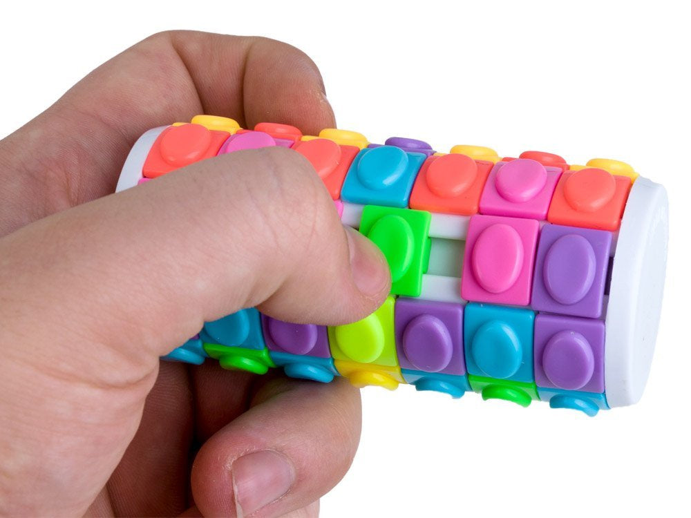 Loginį mąstymą lavinanti dėlionė