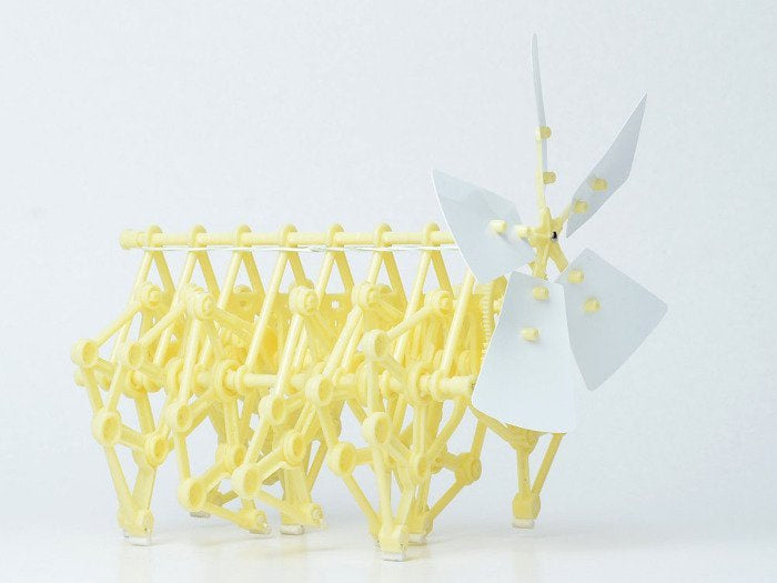 Mokomasis rinkinys vėjo malūnui konstruoti