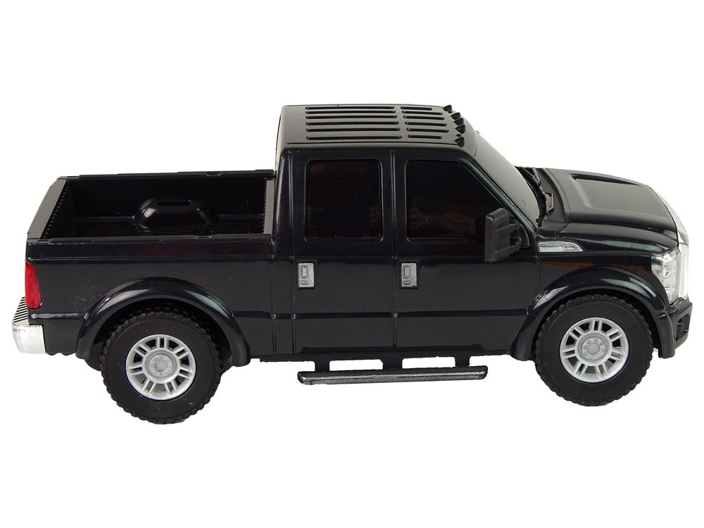Automobilis Ford F-350, juodas