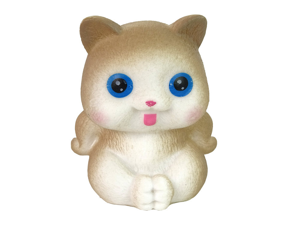 Lėlė ilgais plaukais su katinu, Emily