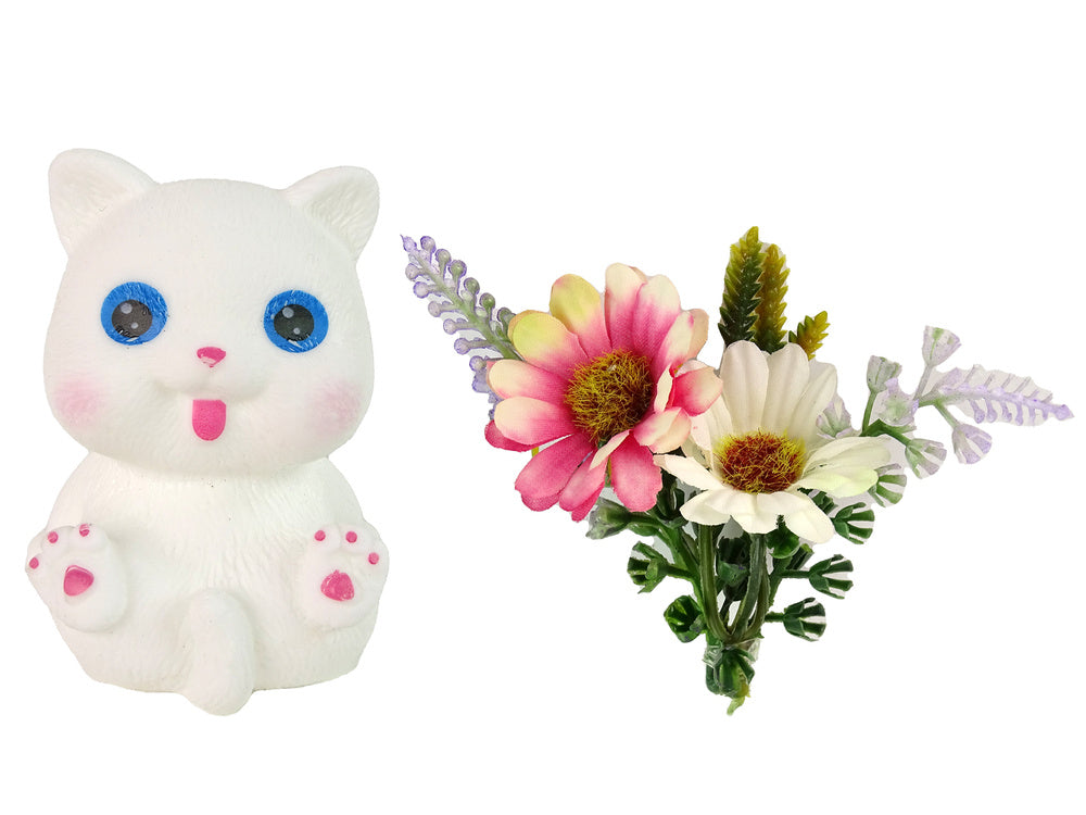 Lėlė Emily ilgais plaukais ir kačiuku