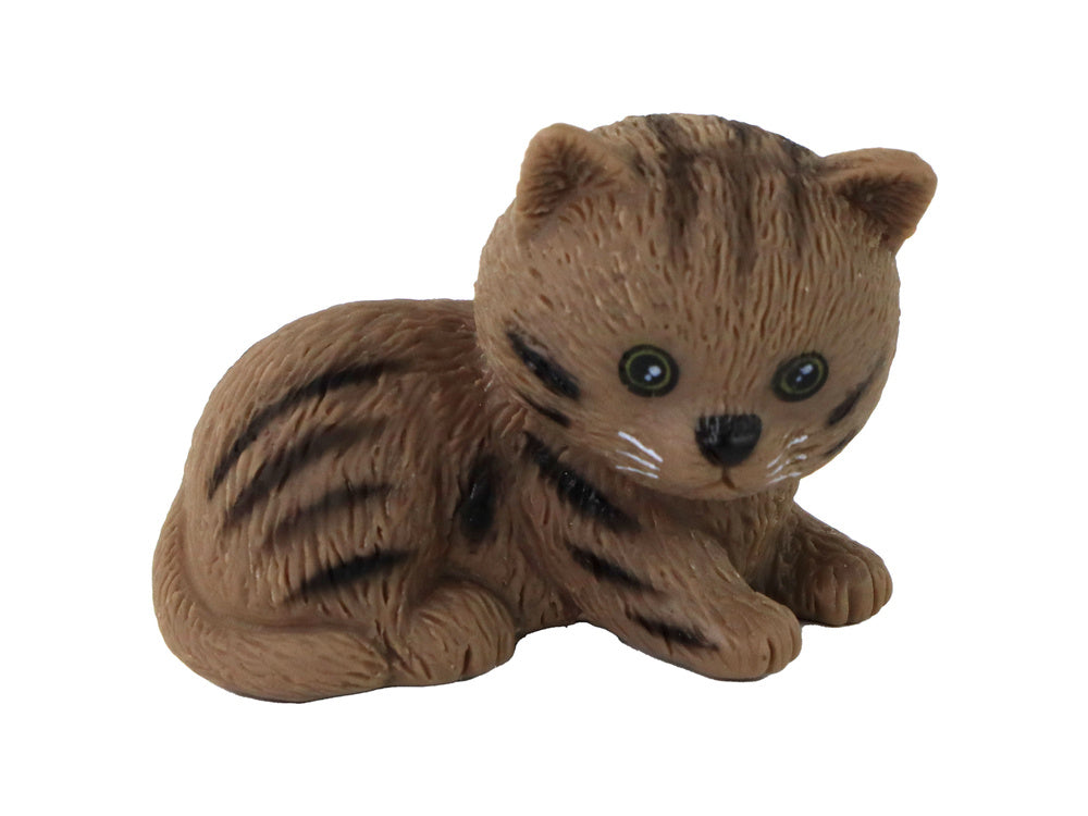 Lėlė Emily su mėlyna suknele ir katinu