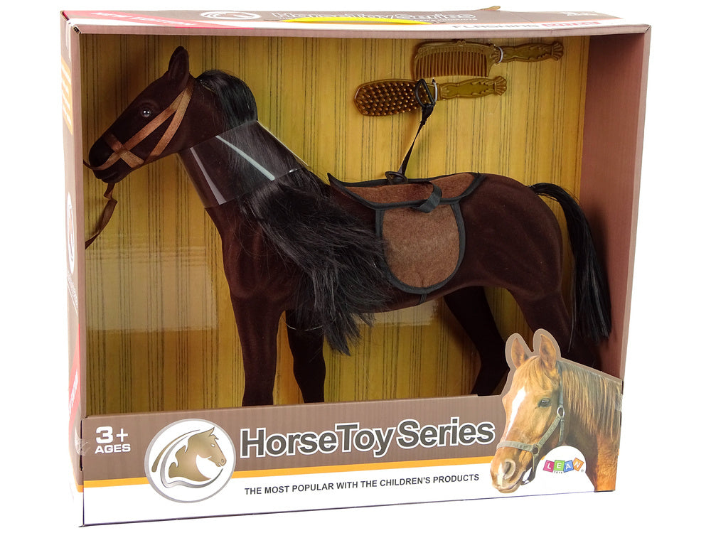 Rudo arklio figūrėlė su šukavimo priedais