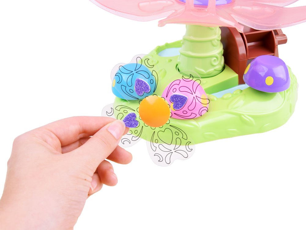 Fėja su stebuklinga gėle